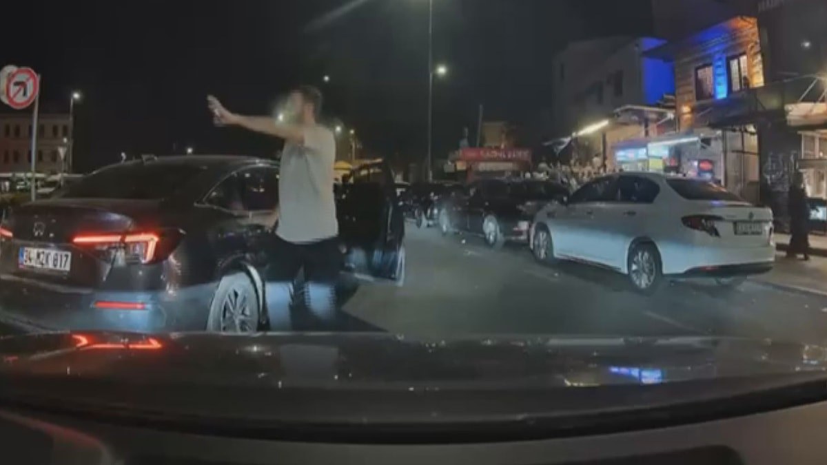 Kavga için aracından indi, 252 bin TL ceza yedi
