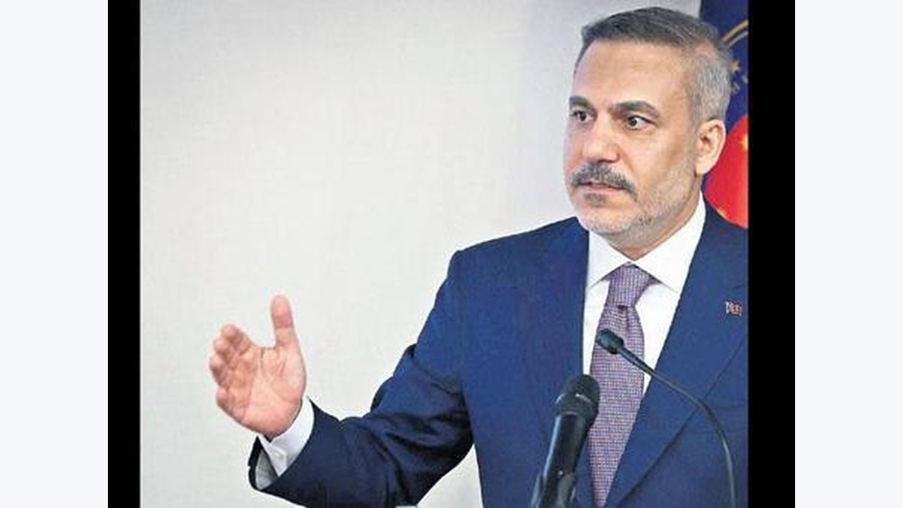 Kalıcı barış için her türlü girişimi destekleriz