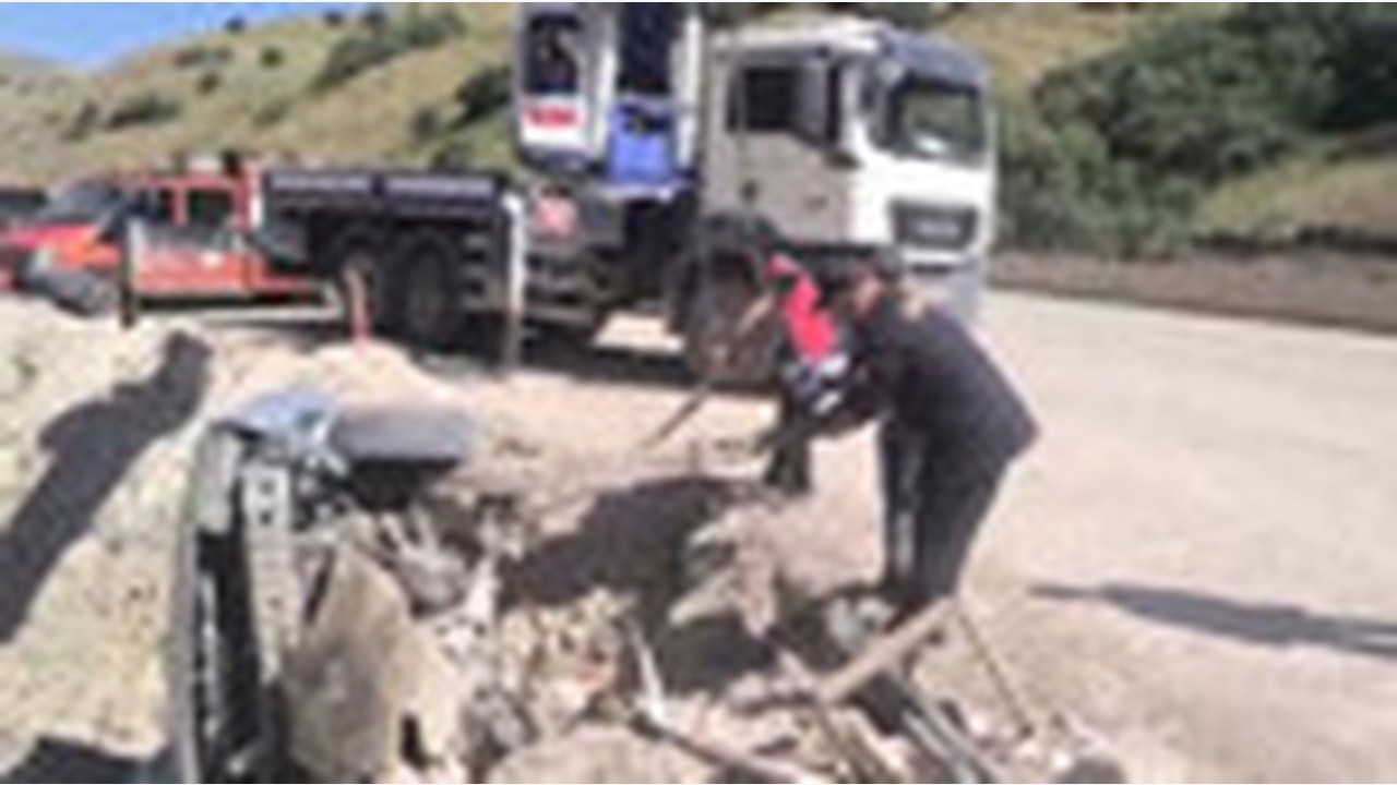 Yüksekova’da trafik kazası: 3 yaralı
