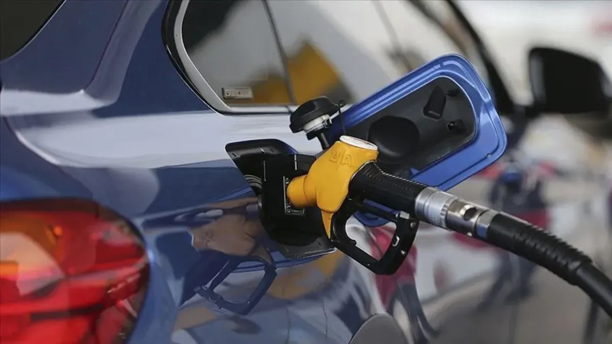AKARYAKITA ZAM 18 TEMMUZ | Tabelalar değişti! 18 Temmuz'da benzin, motorin ve LPG'ye ne kadar zam yapıldı?