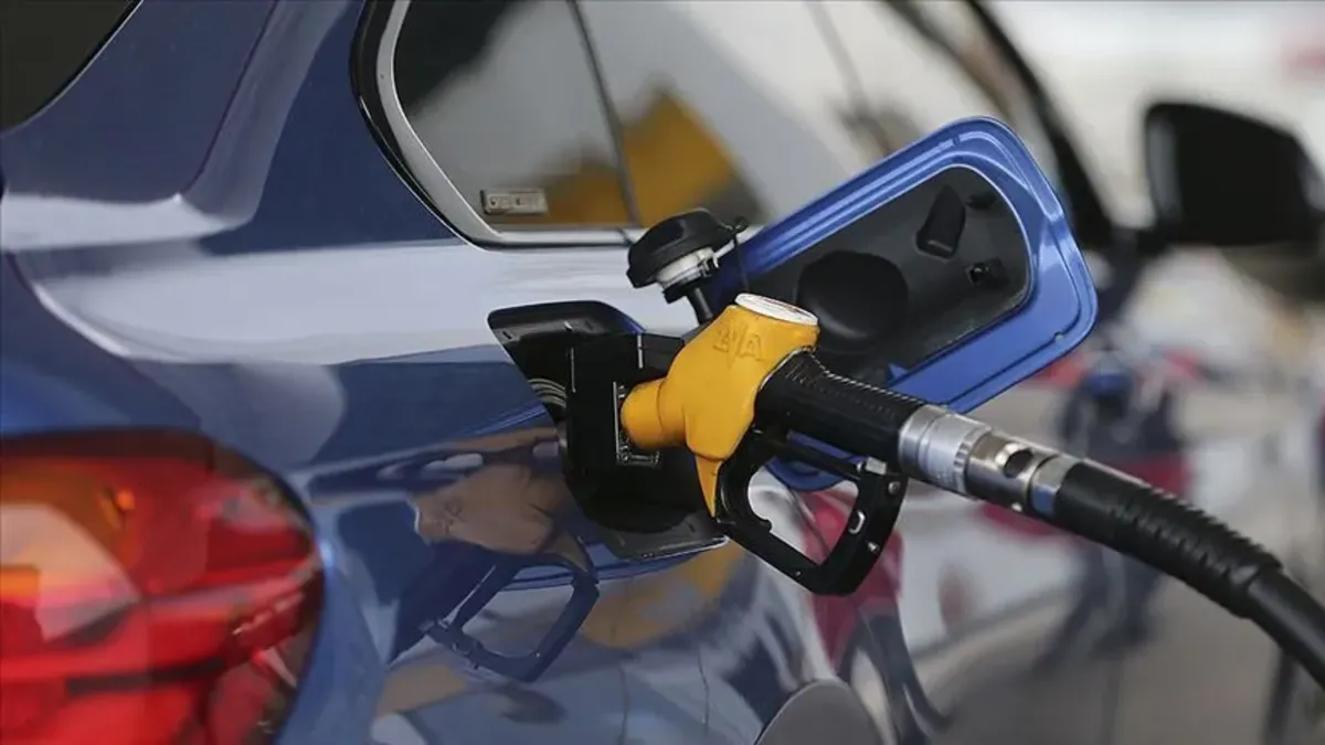 AKARYAKITA ZAM 18 TEMMUZ | Tabelalar değişti! 18 Temmuz'da benzin, motorin ve LPG'ye ne kadar zam yapıldı?