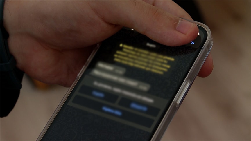 Apple resmi olarak uyardı: Telefonunuzda bu ekran çıkarsa derhal kapatın