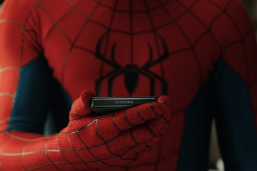 Süper Kahraman Dayanıklılığı: Samsung, Yeni Katlanabilir Serisini Spider-Man ile Tanıtıyor