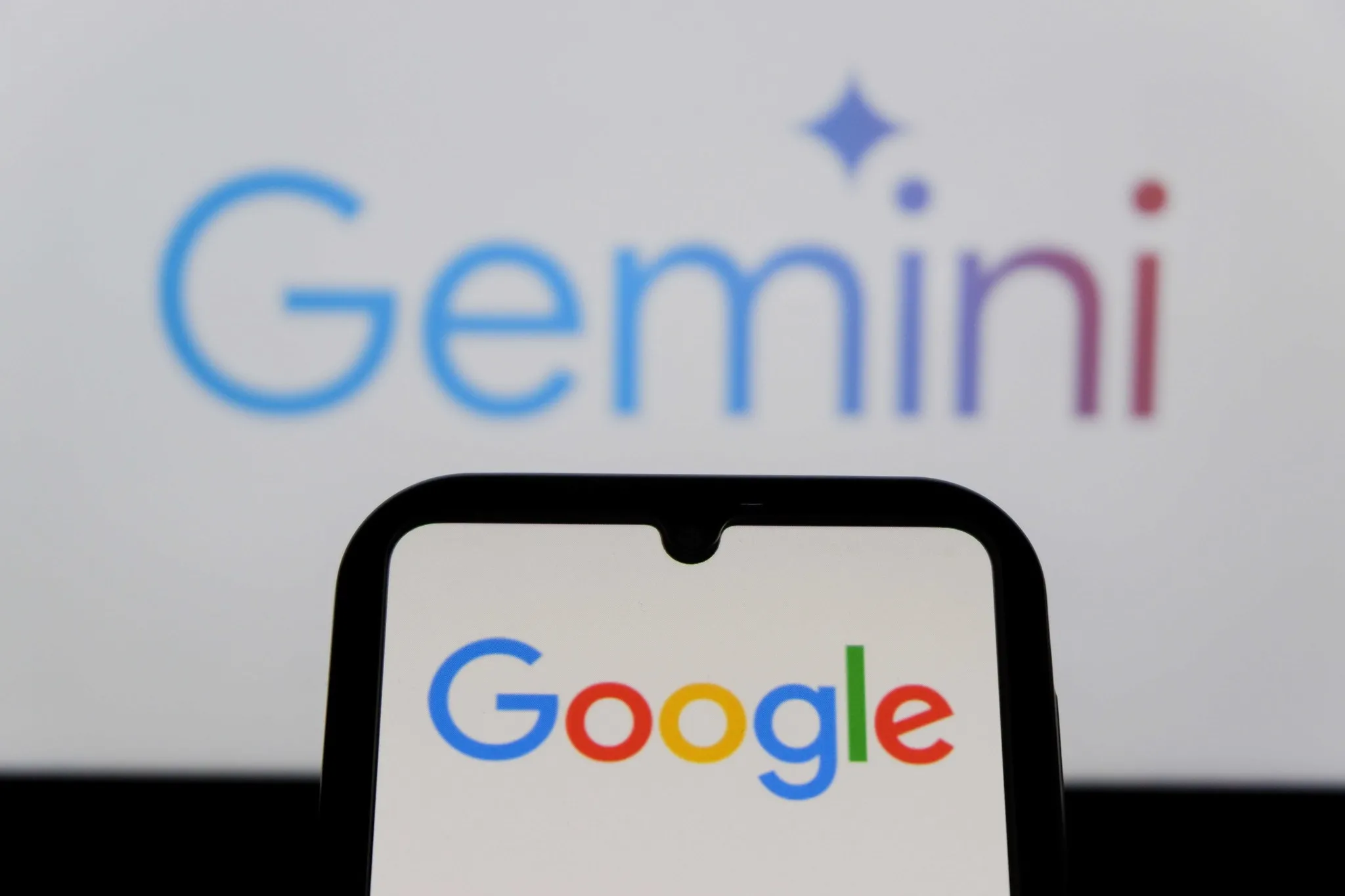 Google AI Plus Özellikleri Genişledi: Fiyatı Düştü, Depolama Arttı