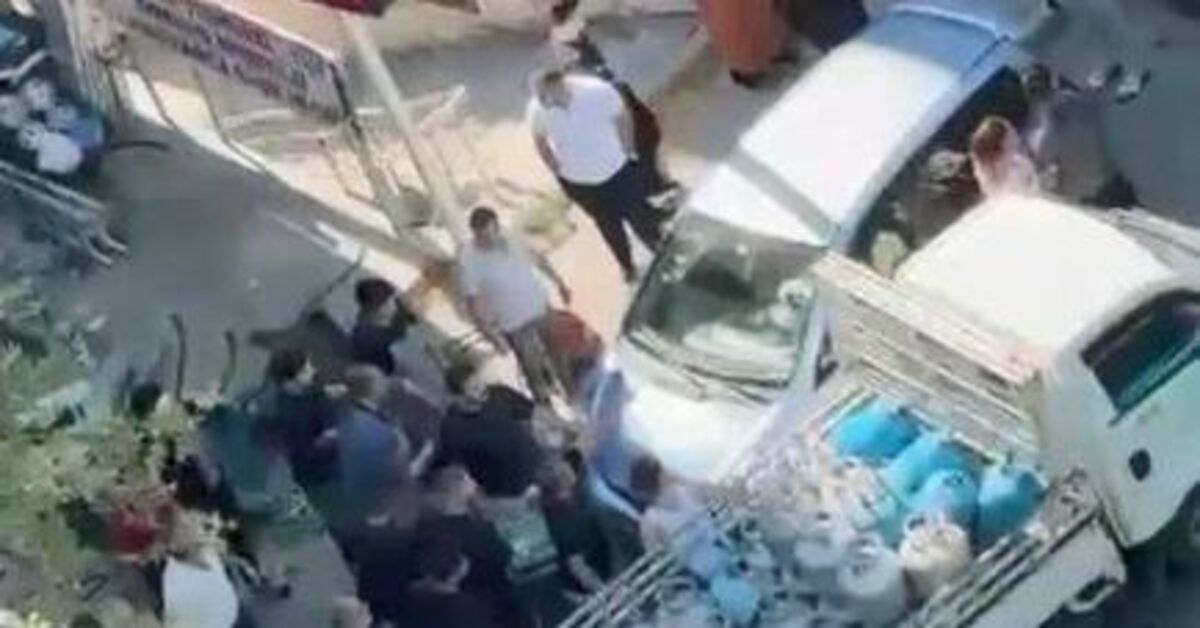 Park yeri kavgası savaş alanına döndü: Bıçakla keseceğim