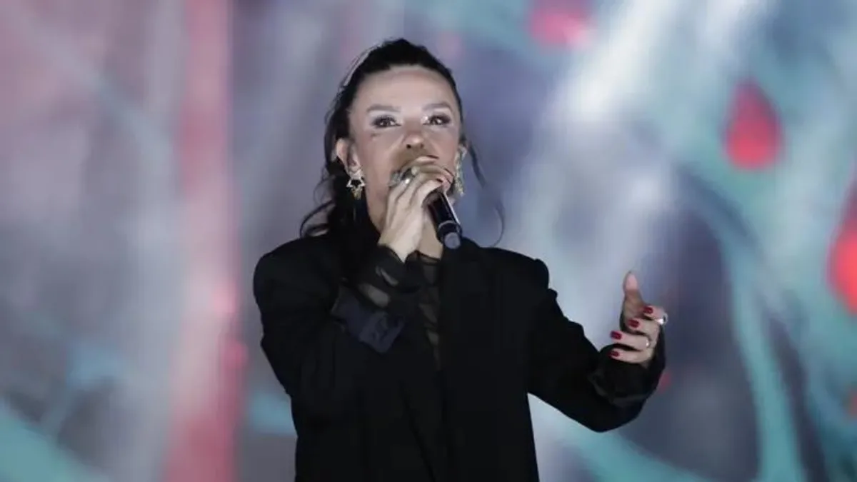 Van, Fatma Turgut’la coştu