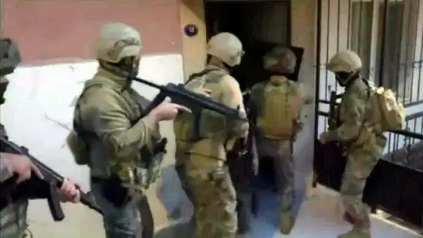Kuşadası'nda suç örgütü operasyonu: 2 kişi tutuklandı