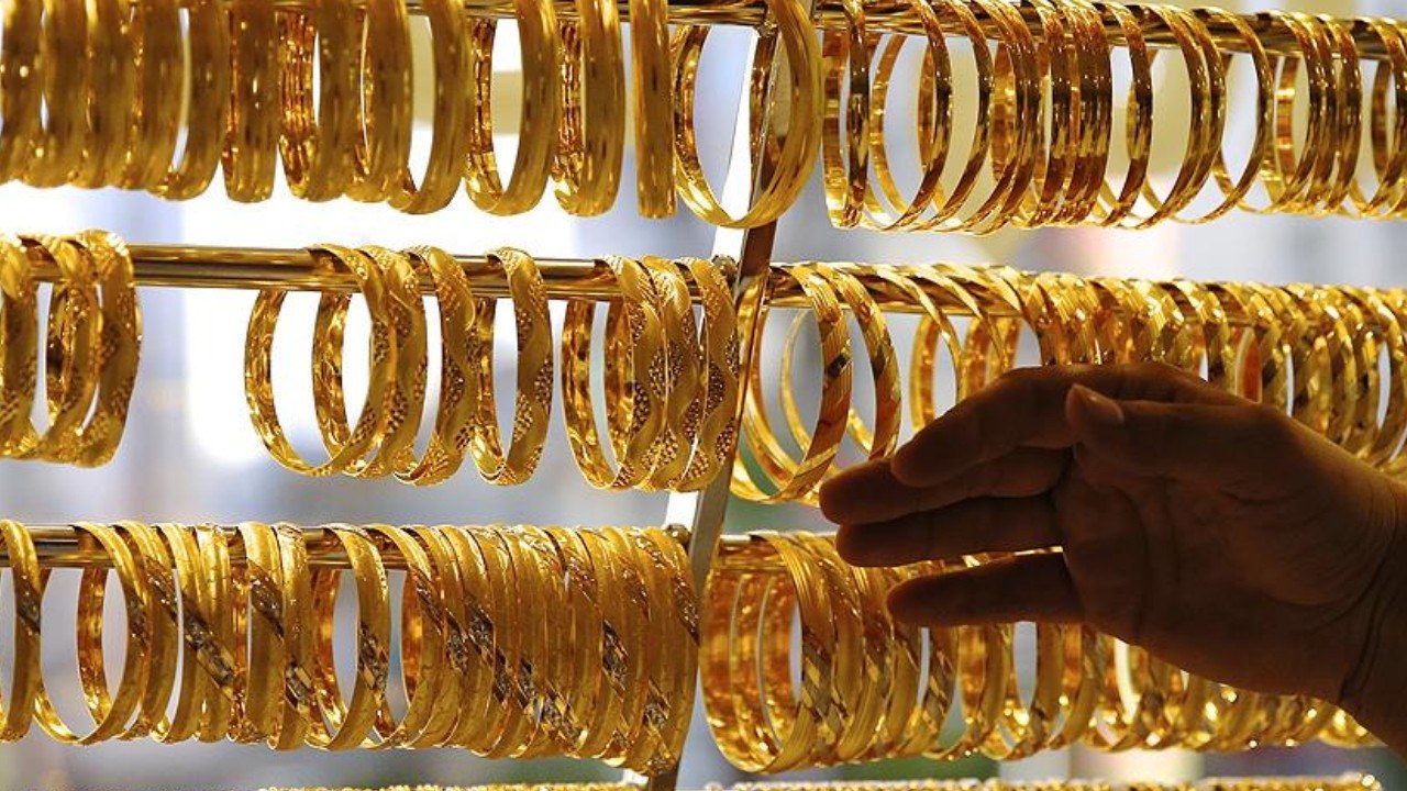 Altın Fiyatları Alarm: Kritik Eşiğin Aşıldığı Risk Arttı - Dünya Gazetesi
