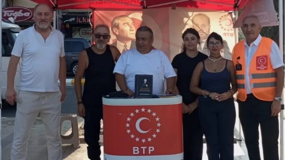 Aydın'da Siyasi Stant Çalışması: Vatandaşlar ve Gençlerle Buluşma Gerçekleşti