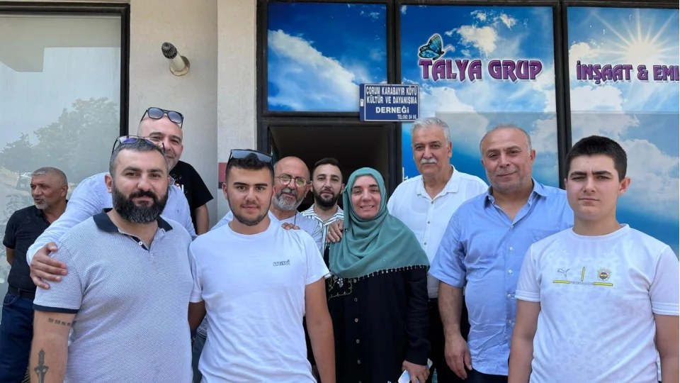 Siyasi Heyetten Köy Derneği Etkinliğine Ziyaret