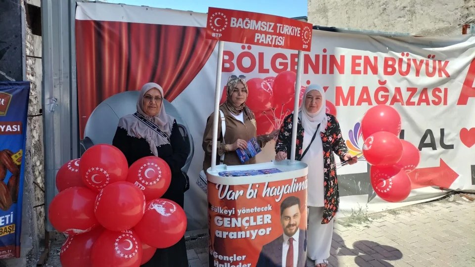 Kayseri'de Siyasi Temaslar: Vatandaşların Sorunları ve Çözüm Önerileri Dinlendi