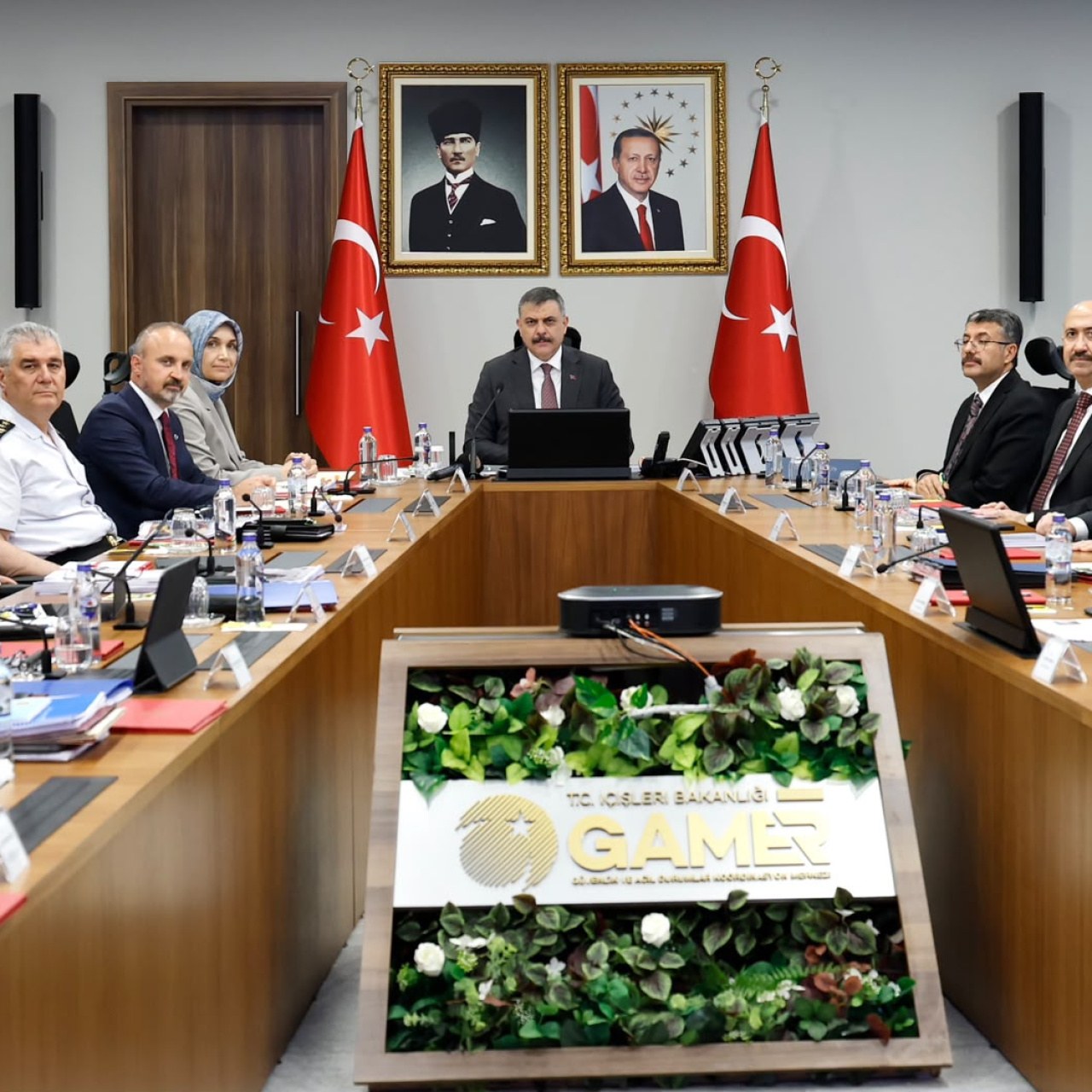 Güvenlik Toplantısı'nda Yeni Aşama: Teyakkuz En Üst Seviyede