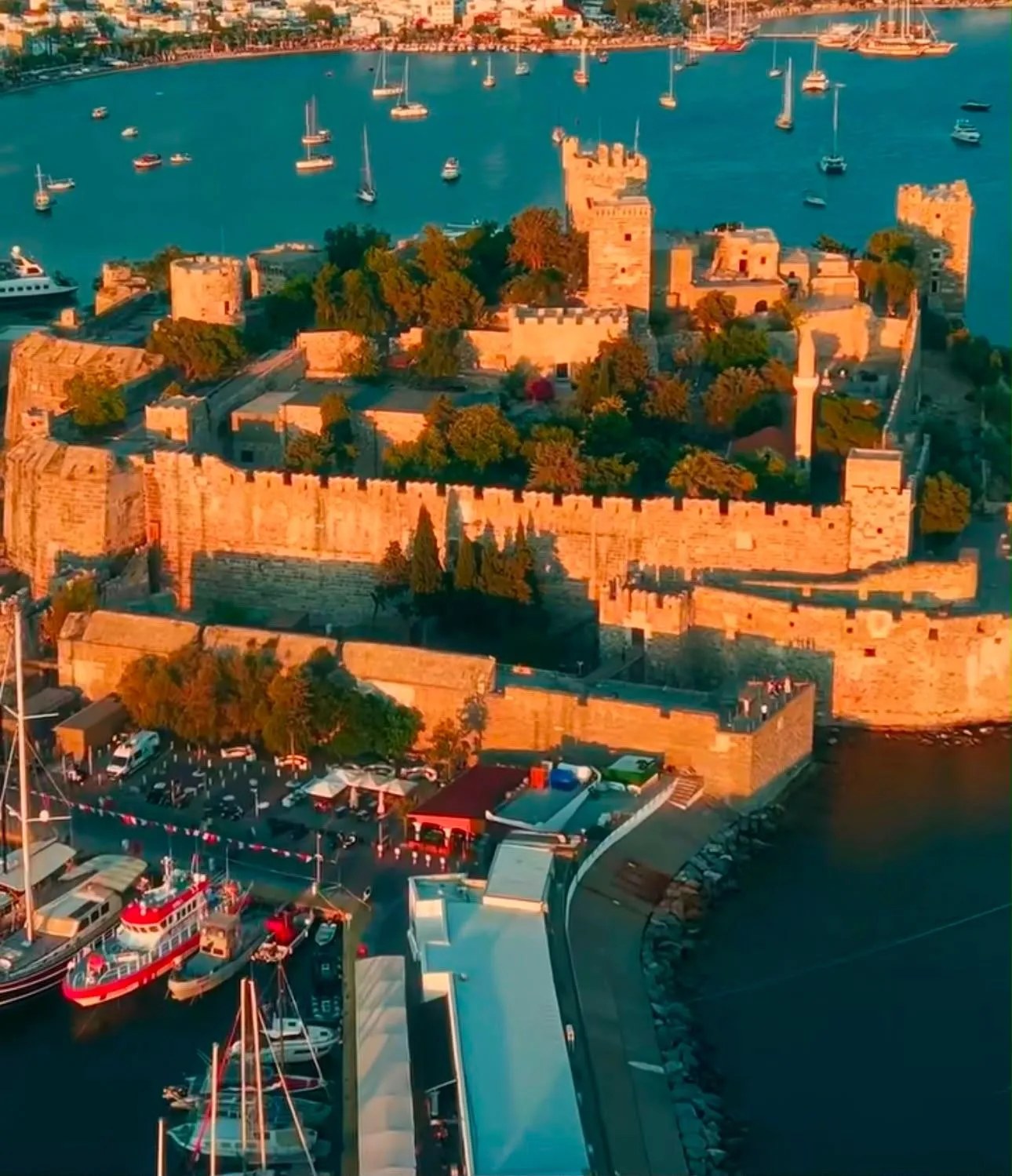 Türkiye turizminde ilk yarı verileri açıklandı: En çok ziyaretçi hangi ülkelerden geldi?