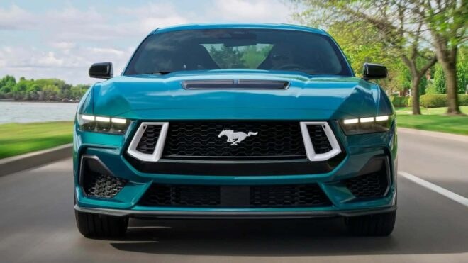 Dört Kapılı Ford Mustang Modeli İçin Önemli Gelişme