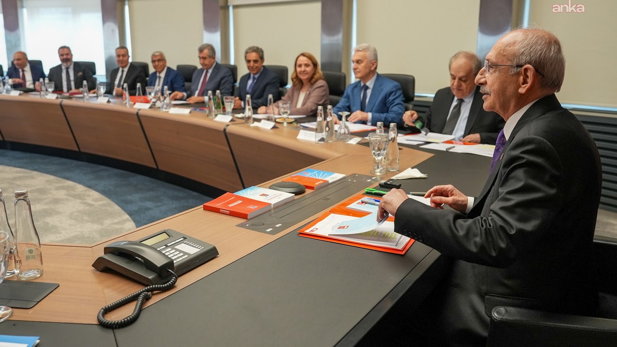 Kılıçdaroğlu başkanlığında CHP MYK, Genel Merkezde Toplanır