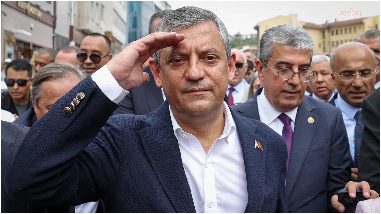 Özgür Özel, Yurttaşlarla Cagırma: 'Gelin, Söz ve Karar Sahibi Olun'
