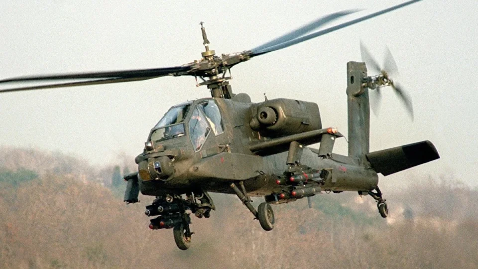 ABD'de askeri helikopterin dimesi sonucu 2 kişi hayatını kaybettiler