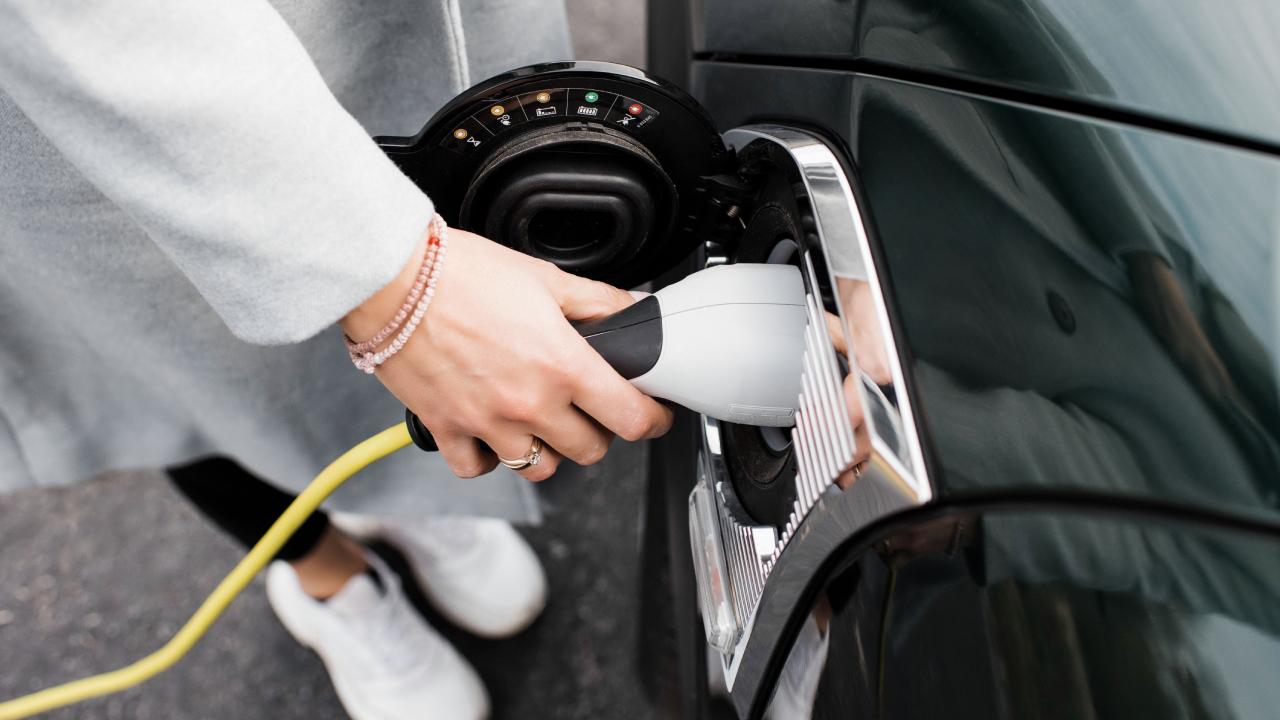 Küresel Elektrikli Arac Satislari Temmuzda Yıllık Bazda %9 Artisla 1,85 Milyon Eksik