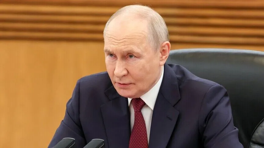 Rusya Devlet Başkanı Putin, Kuril Adaları'nı ziyaret etti