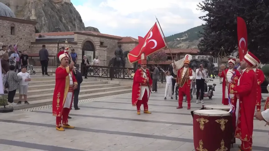 Dünya Etnospor Birliği Başkanı Erdoğan, Tokat'ta Gençlerle Söyleşiye Katıldı