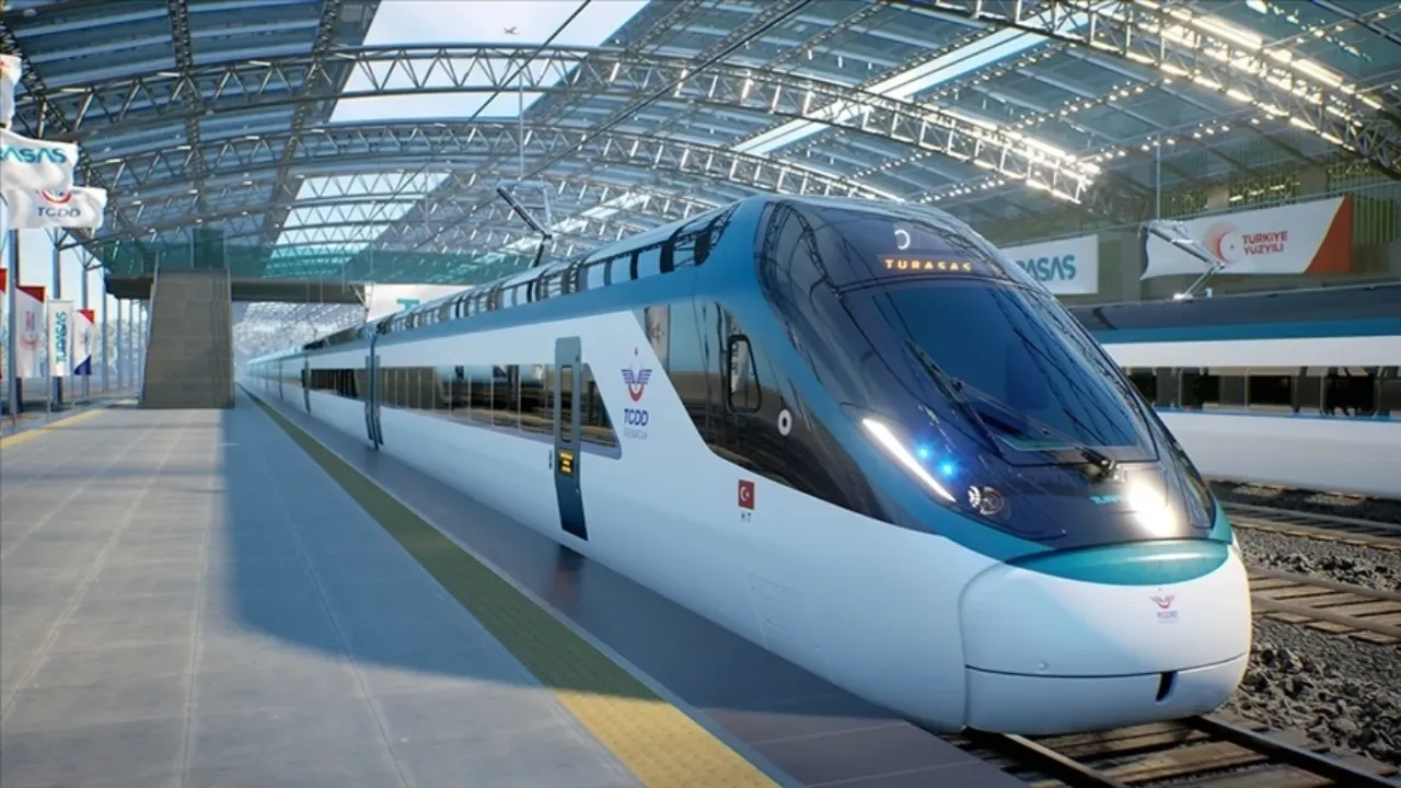 2028'e kadar 16 il sayısına Hızlı Tren Hattı Eklenecek: Ulaştırma ve Altyapı Bakanı Abdulkadir Uraloğlu