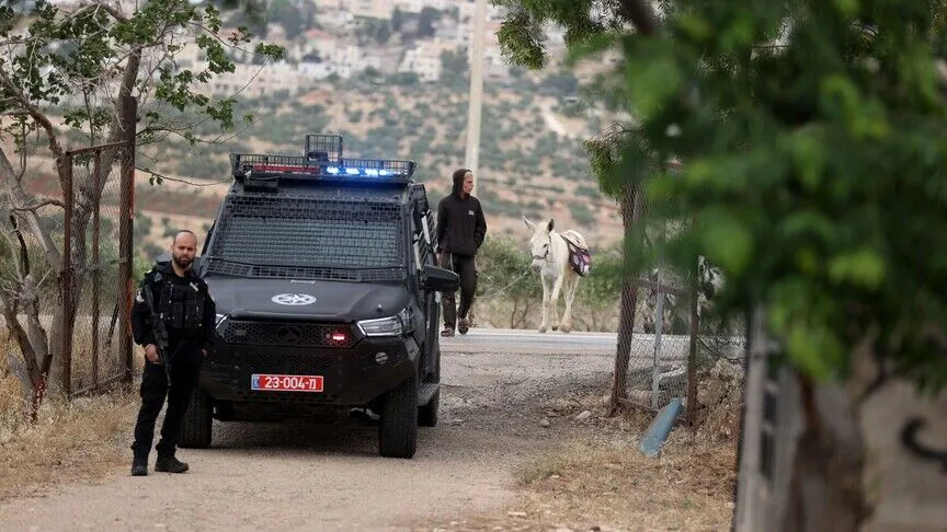 İsrail ordusuna Batı Şeria'daki İsraillilerle ilgili yetkilerini polise devretmek için hazırlık talimatı