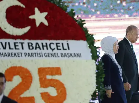 AK Parti'de 25. yıl coşkusu! Dev mitinge 100 binden fazla kişi katıldı