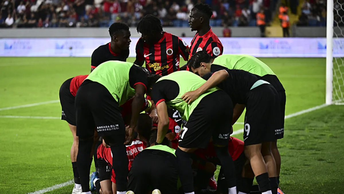 SON DAKİKA | Fenerbahçe sezona puansız başladı! Gençlerbirliği evinde kazandı
