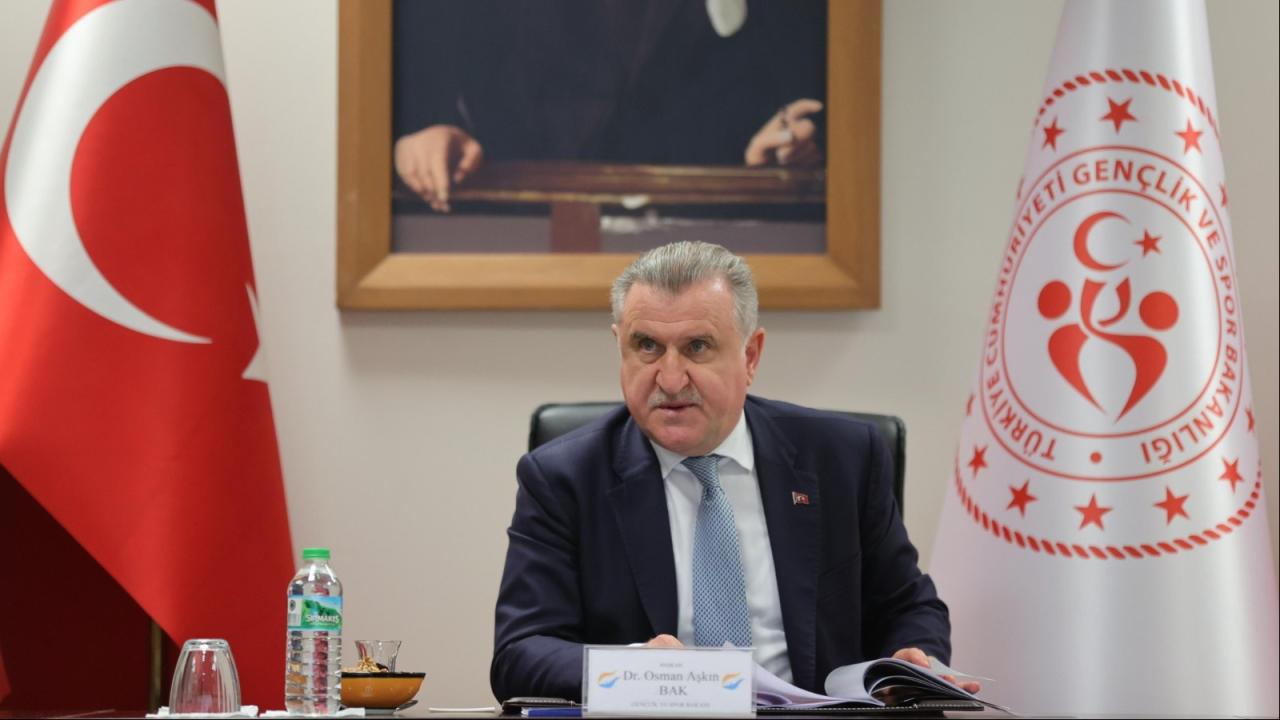 Bakan Bak: Hiçbir Forma, Hic bir Renk, Hic bir Rekabet Çocuğumuzun Kalbinden Daha Kıymetli Değildir