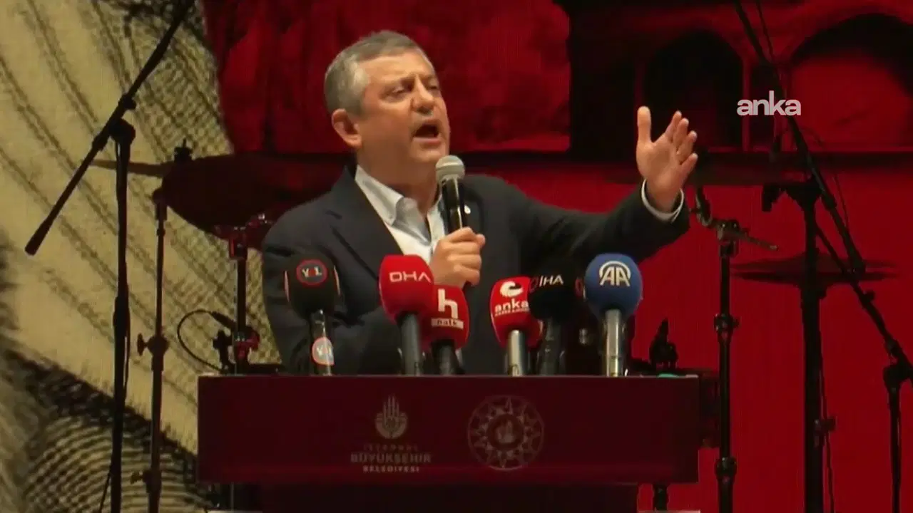 Ekrem İmamoğlu'nun Mektubu Okundu: Özgür Özel, Doğrudan Talimatımdır