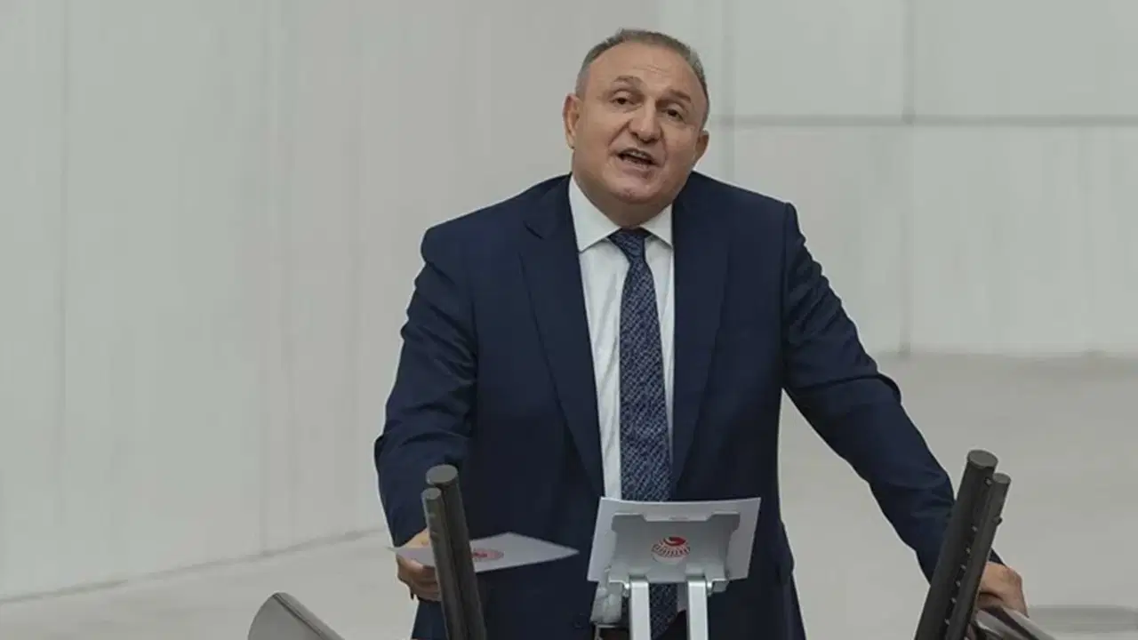 İYİ Parti'den AKP'ye transfer olmuştu: 'Beni vicdansızca eleştirenlere cevabımdır...'
