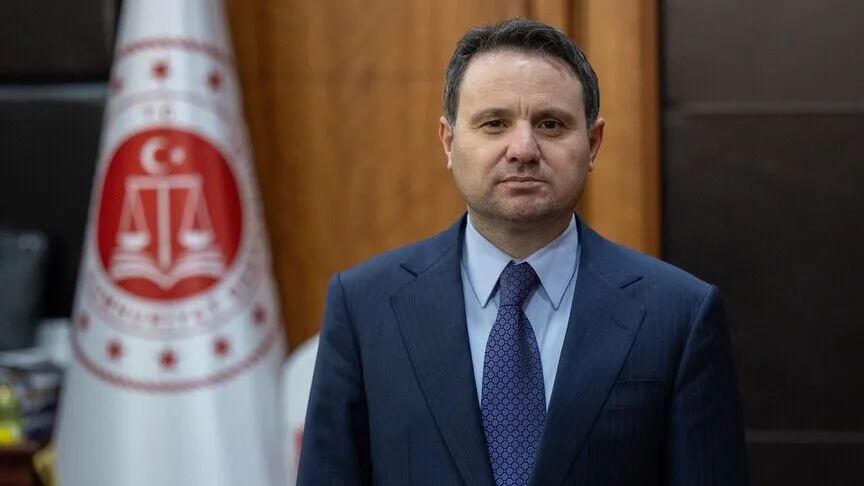 Bakan Gürlek: İnanç ve dini değerler, hiçbir şekilde suç faaliyetlerinin aracı veya kalkanı haline getirilemez