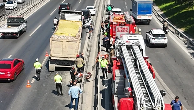 İstanbul'da feci kaza: Motosiklet sürücüsü hayatını kaybetti