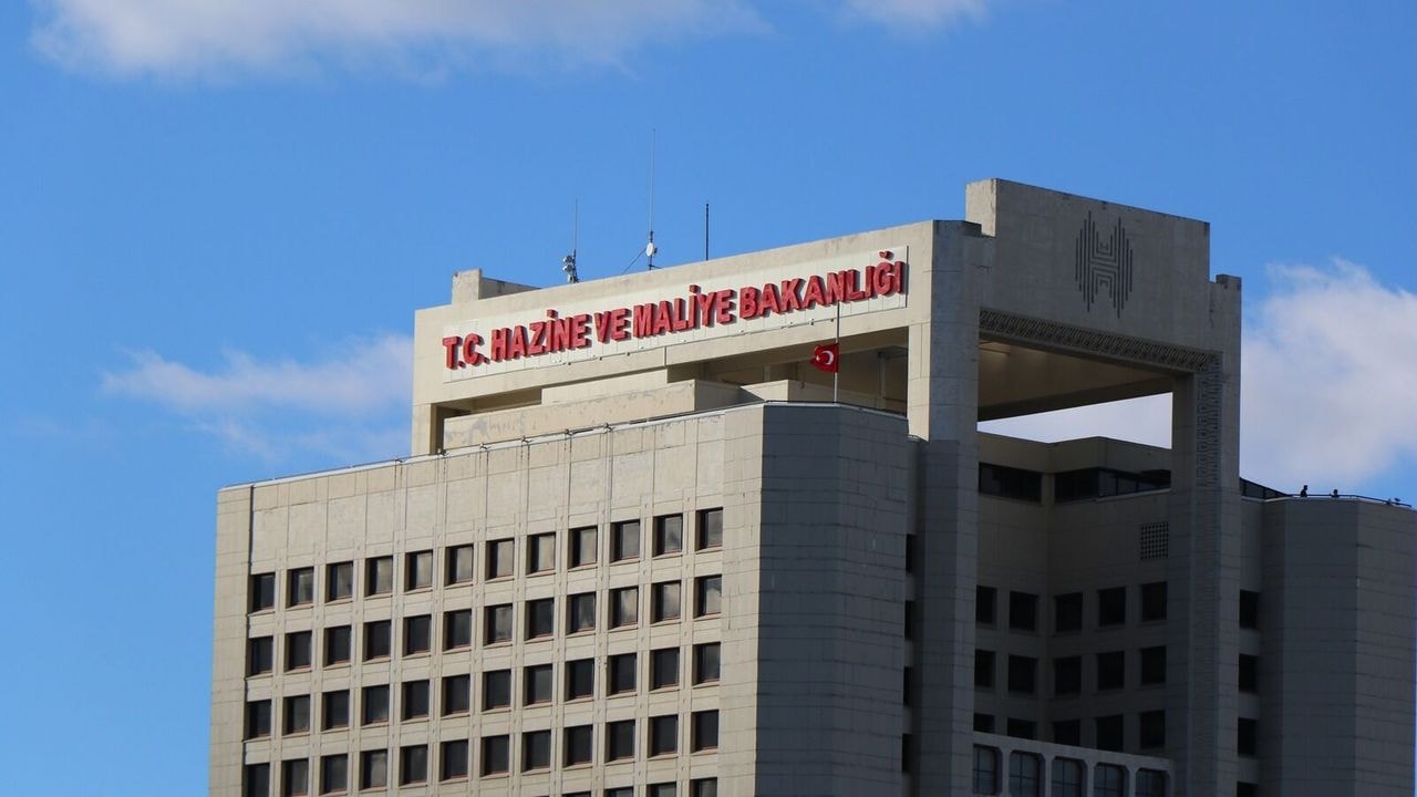 Bakanlık Yalanladı: Şimdi Ekonomide Kritik Dönemeç Oluşturuluyor