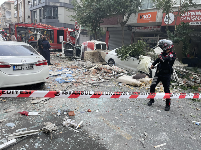 İstanbul'da bir binada patlama meydana geldi: 2 ölü, 4 yaralı